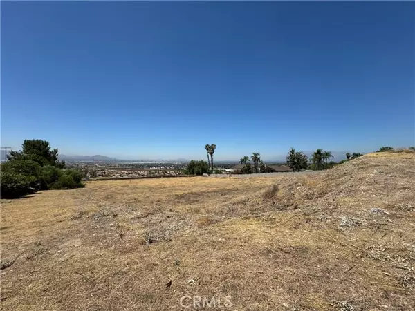 Highland, CA 92346,28585 Highland AVE