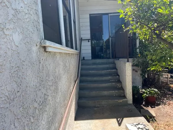 La Crescenta, CA 91214,3830 Los Amigos ST