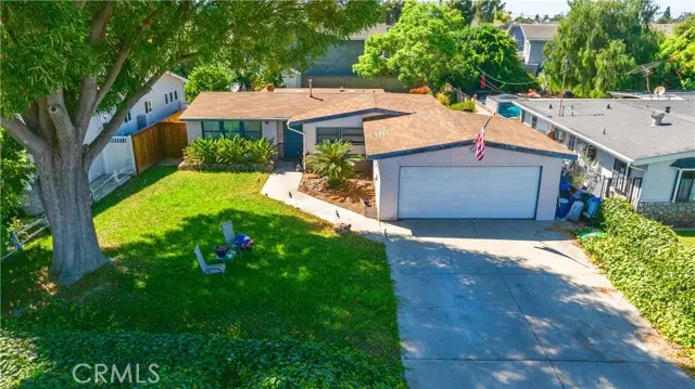 2587 Willo LN, Costa Mesa, CA 92627