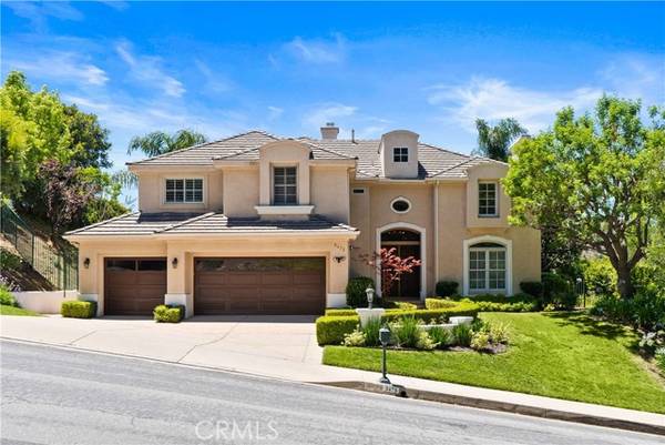 3473 Cordova DR, Calabasas, CA 91302