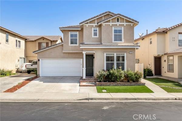 255 Roxanne LN, Corona, CA 92882