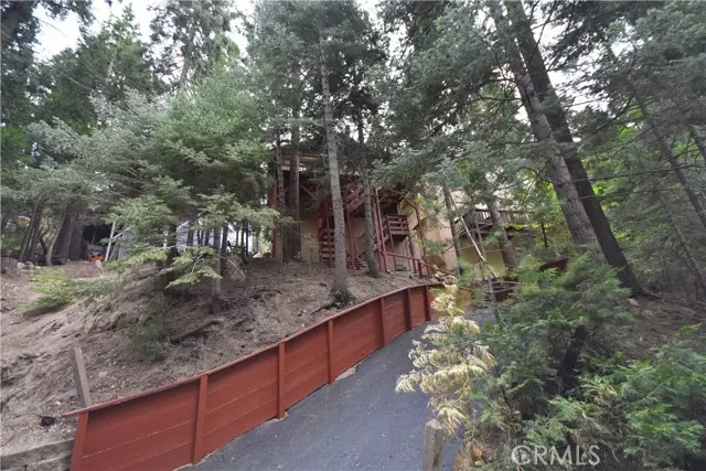 26227 Lake Forest DR, Twin Peaks, CA 92391