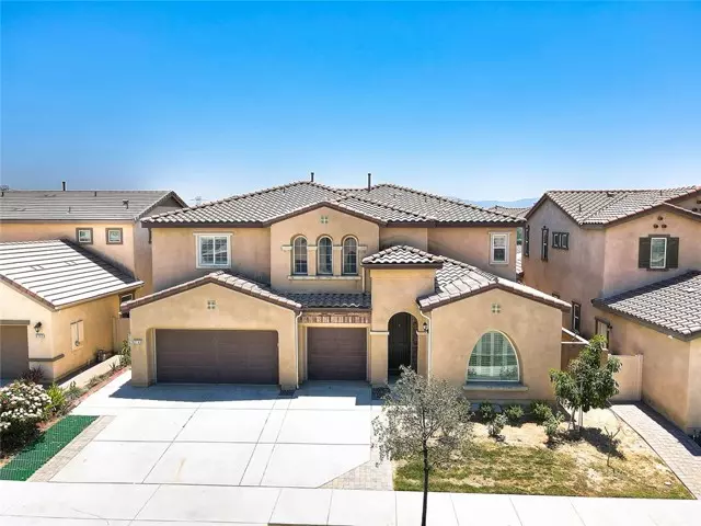 Ontario, CA 91762,2748 Devonshire LN