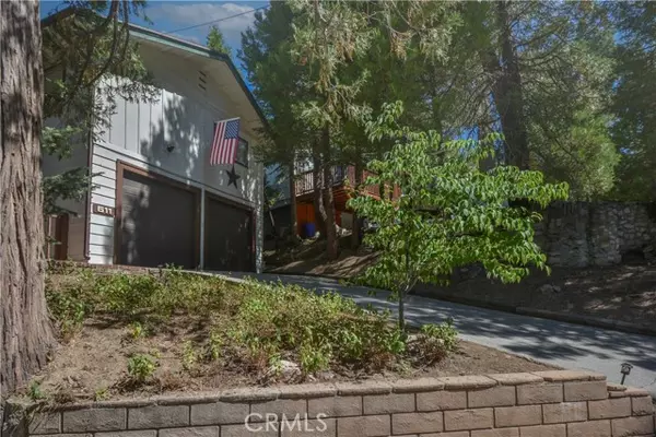 Twin Peaks, CA 92391,611 Rose LN