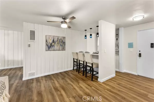 Culver City, CA 90230,6435 Green Valley CIR 118