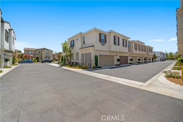 Eastvale, CA 92880,14530 Sienna PL