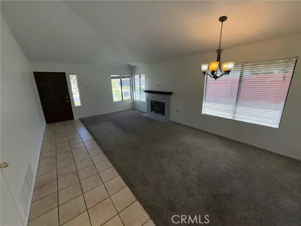 Corona, CA 92879,2917 Astoria CIR