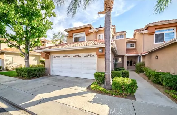 Corona, CA 92882,1439 Elegante CT