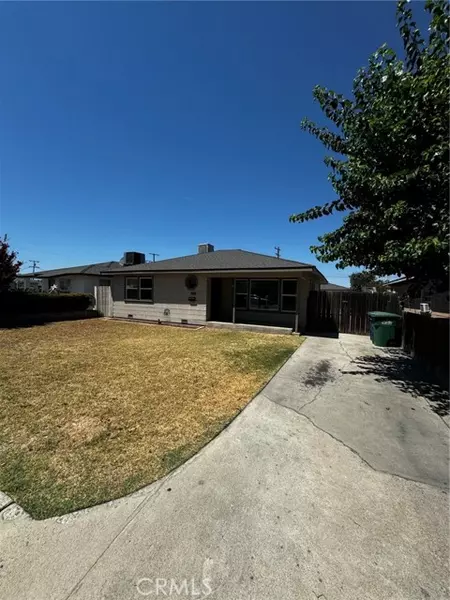 1705 Clinton ST, Delano, CA 93215