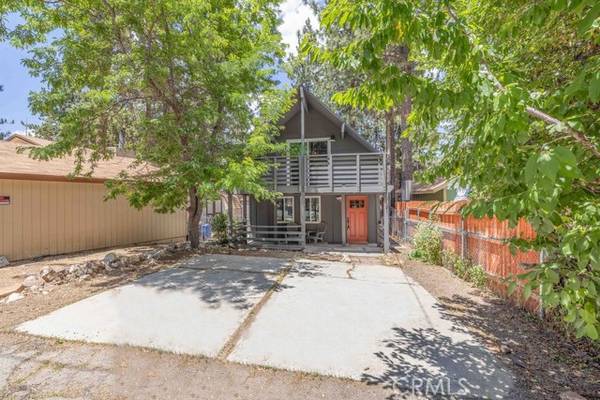 721 E Meadow LN, Big Bear City, CA 92314