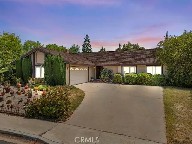 2860 Birchcreek PL, Thousand Oaks, CA 91360