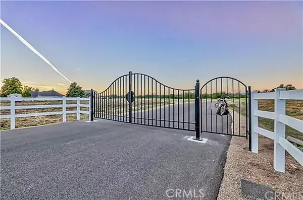 Chico, CA 95973,33 Cattle Drive CT