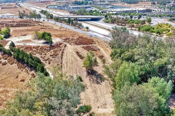 Murrieta, CA 92562,0 Monroe AVE