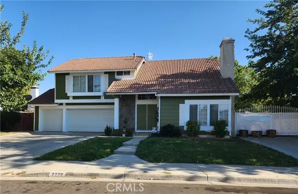 2228 Dartmouth LN, Palmdale, CA 93550