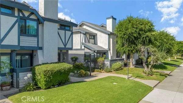 Reseda, CA 91335,19231 Sherman WAY 58