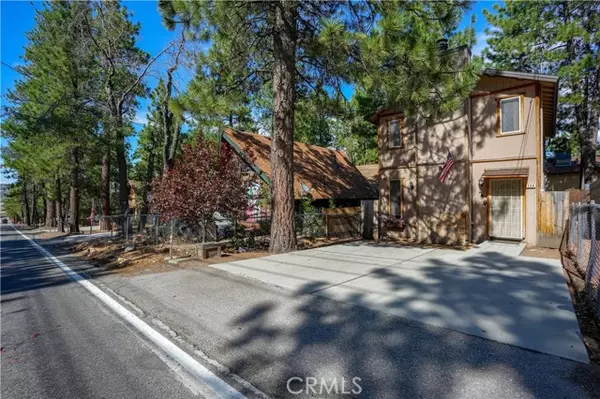 Sugarloaf, CA 92386,259 Maple LN