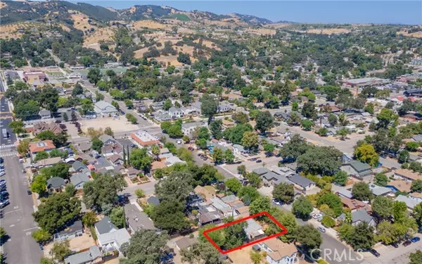 Paso Robles, CA 93446,832 18th ST