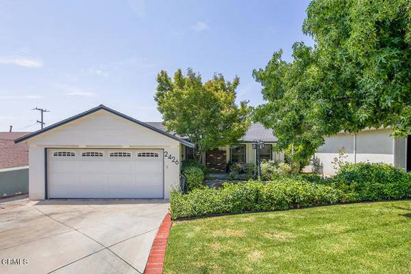 2426 Carol Park PL, Montrose, CA 91020