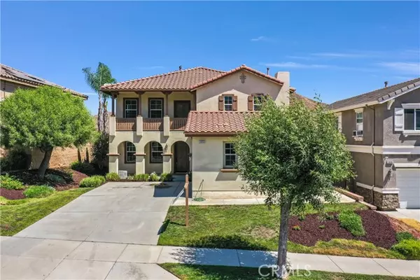 Lake Elsinore, CA 92532,33034 Canopy LN