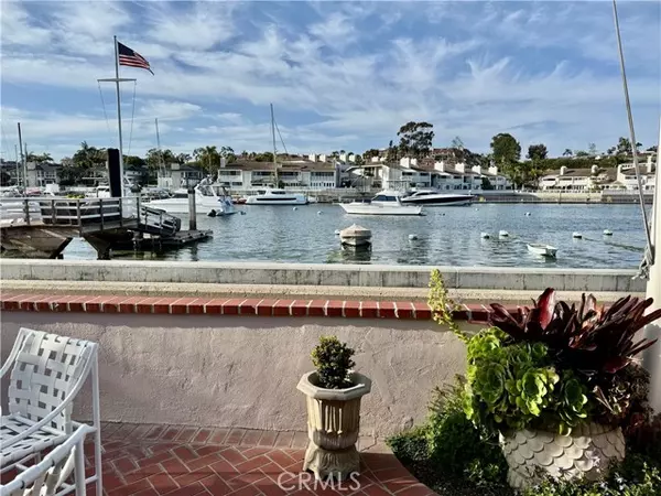 1009 N Bay Front, Newport Beach, CA 92662