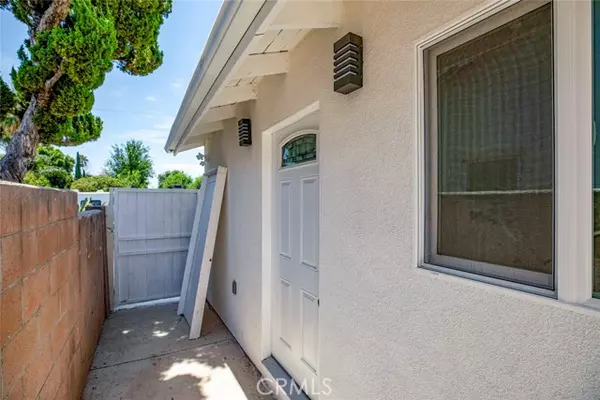 Granada Hills, CA 91344,17237 Kingsbury ST A