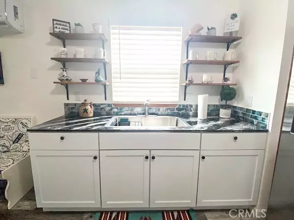 Joshua Tree, CA 92252,61974 Terrace DR