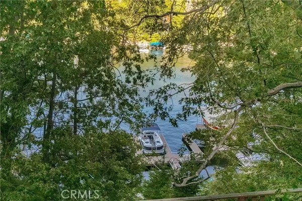 Lake Arrowhead, CA 92352,28946 Palisades DR