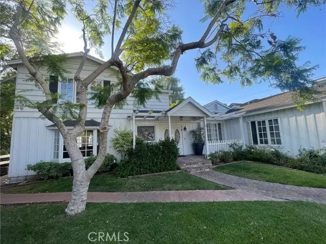 23 Dapplegray LN, Rolling Hills Estates, CA 90274