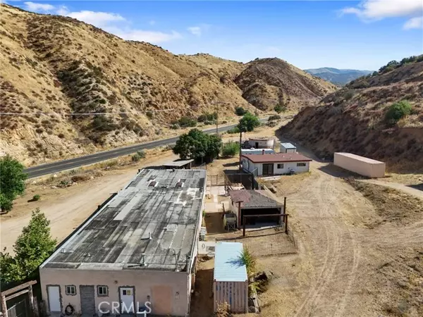 Agua Dulce, CA 91390,13684 Sierra