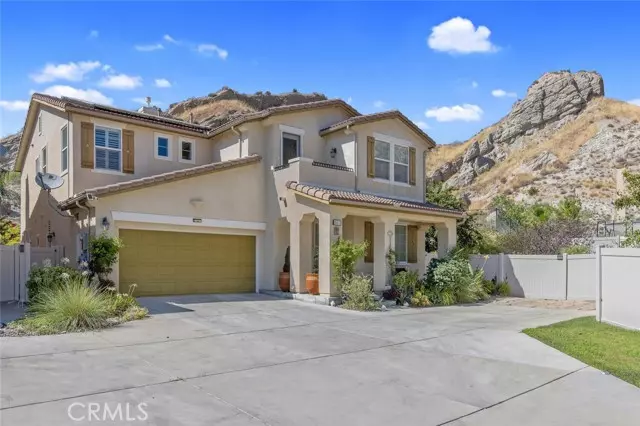 15517 Megan DR, Canyon Country, CA 91387