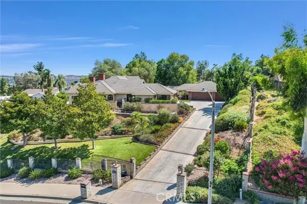 Riverside, CA 92506,2342 Boulder Bluffs CT