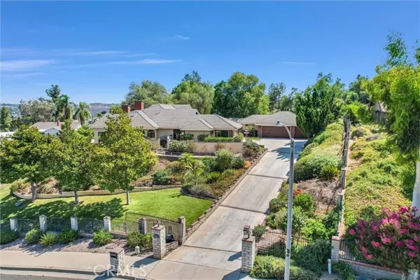 Riverside, CA 92506,2342 Boulder Bluffs CT