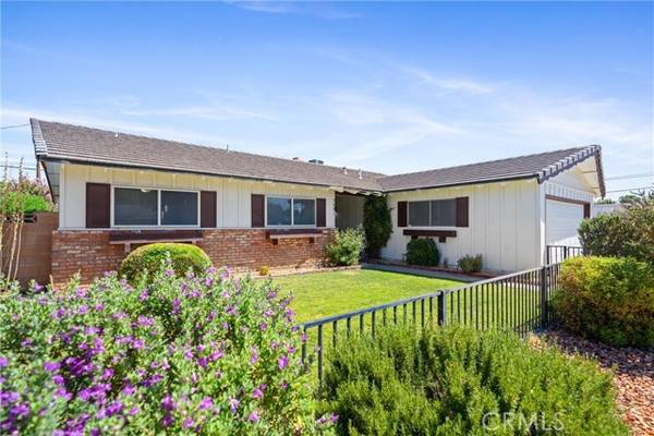 1501 W Kildare ST, Lancaster, CA 93534