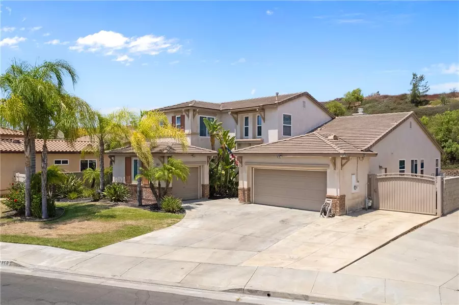 31960 Golden Willow CT, Winchester, CA 92596