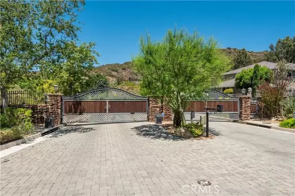 2025 DELPHINE LN, Calabasas, CA 91302