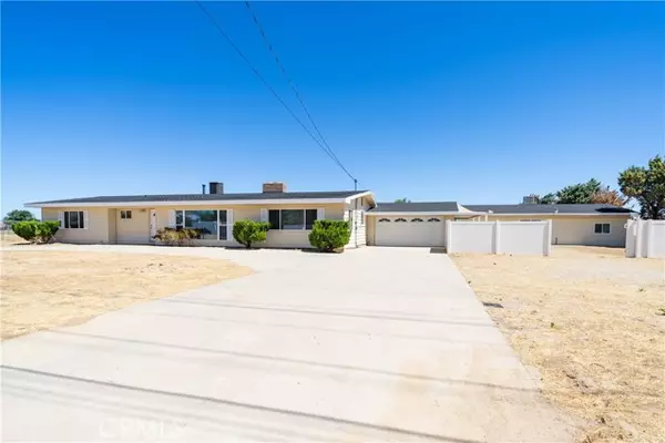 Palmdale, CA 93551,2039 Columbia WAY