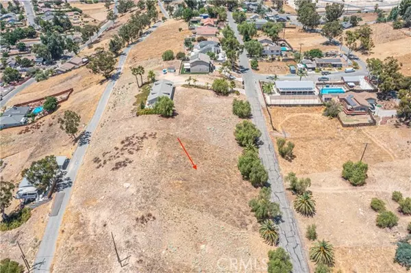 Lake Elsinore, CA 92530,0 Stevens #101-2