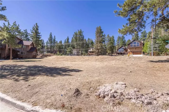 515 Lakeview CT, Big Bear Lake, CA 92315