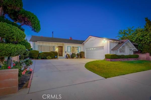 10135 Nichols ST, Bellflower, CA 90706