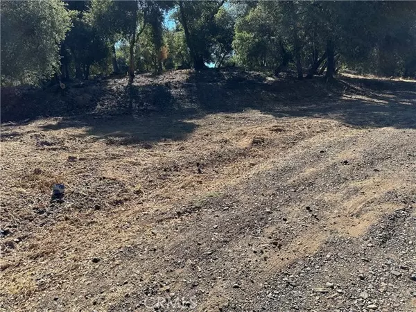 Clearlake, CA 95422,3220 Country Club DR