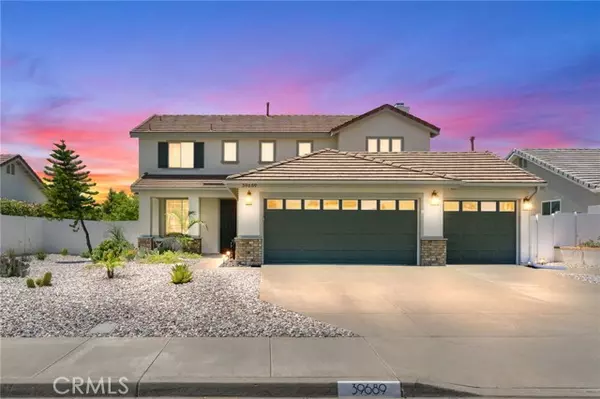 Murrieta, CA 92562,39689 Candy Apple WAY