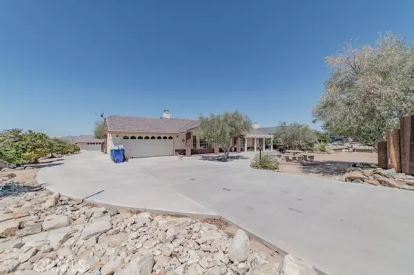 16926 Ocotilla RD, Apple Valley, CA 92307