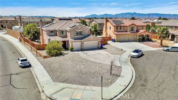 13477 Granite Peak LN, Victorville, CA 92394