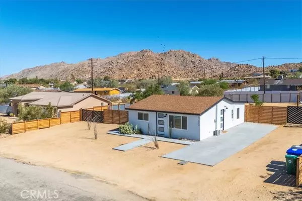 Joshua Tree, CA 92252,61853 Grand View CIR