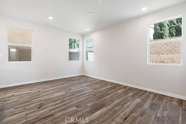 Highland, CA 92346,7213 Paul Green DR