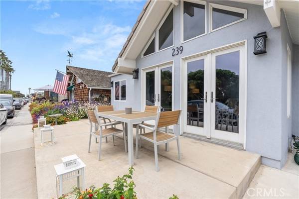 239 61st ST, Newport Beach, CA 92663