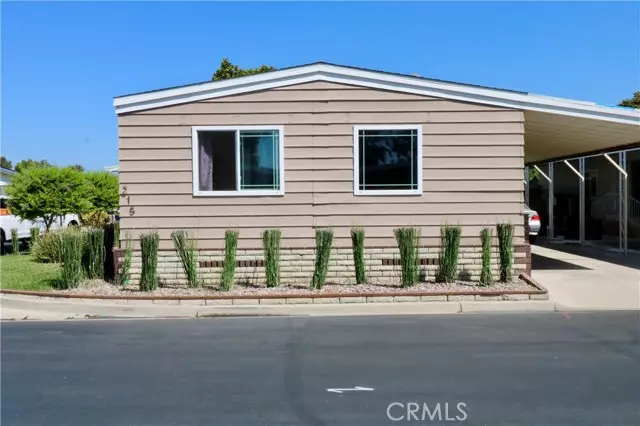 Placentia, CA 92870,215 Lake Park DR 91