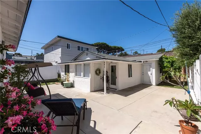 841 Penn ST, El Segundo, CA 90245