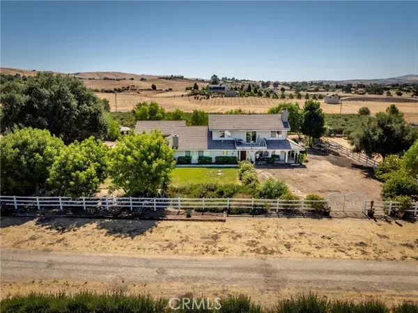 Paso Robles, CA 93446,5055 Rancho La Loma Linda DR