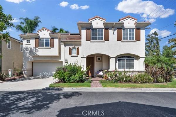 2541 Santa Ana AVE, Costa Mesa, CA 92627